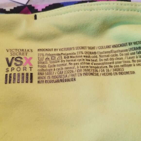 Victoria Secret VSX Sport Knockout Pixel Geo Tights Medium - Picture 5 of 6